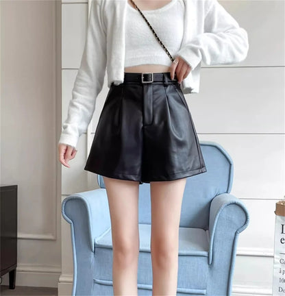 Fashion PU Solid Shorts Women Autumn Winter Retro A Line High Waist Button Zipper Short Pants Y2K Streeet Wide Leg Shorts Korean