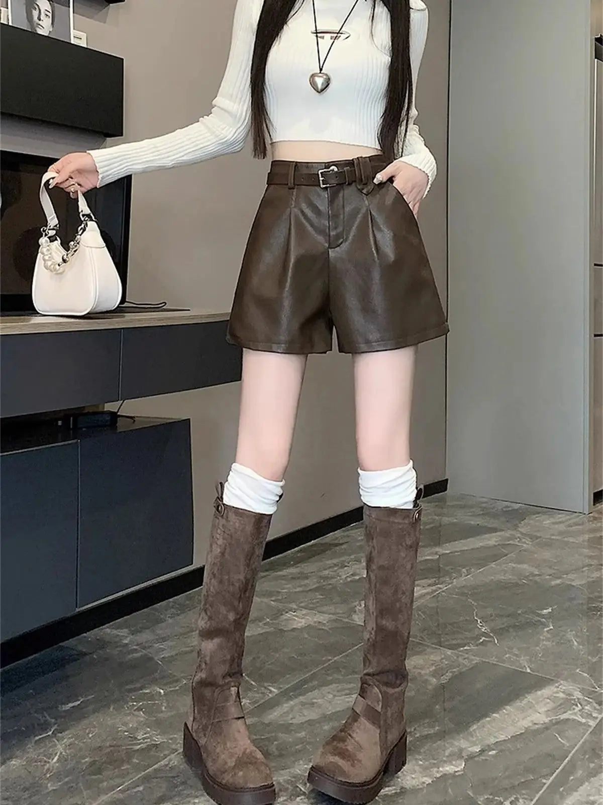 Fashion PU Solid Shorts Women Autumn Winter Retro A Line High Waist Button Zipper Short Pants Y2K Streeet Wide Leg Shorts Korean