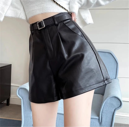 Fashion PU Solid Shorts Women Autumn Winter Retro A Line High Waist Button Zipper Short Pants Y2K Streeet Wide Leg Shorts Korean